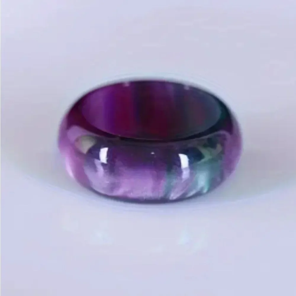 Unisex Purple and Green Resin Ring sz 8